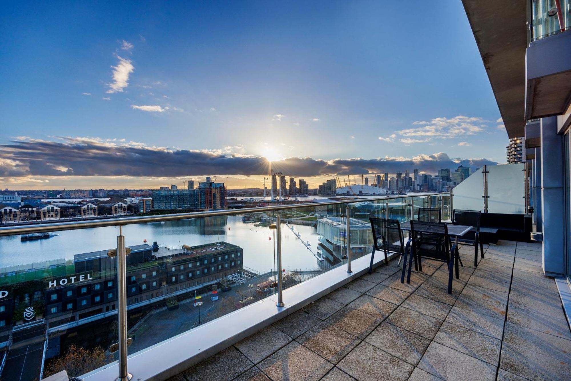 Austin David Apartments Excel London Exteriör bild